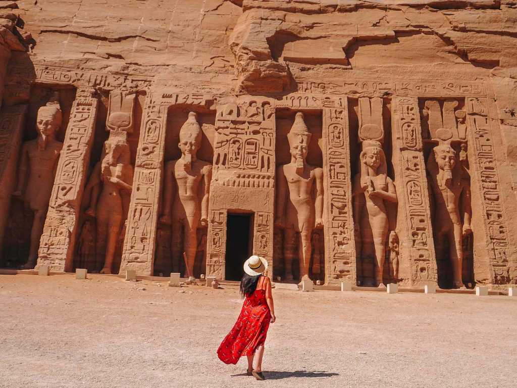 Abu-Simbel-temple-is-a-wonderful-Pharaonic-treasure